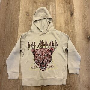 Def Leppard Kids Hoodie Size 8 Beige Tour 1983 Graphic Cotton On
Good Condition
